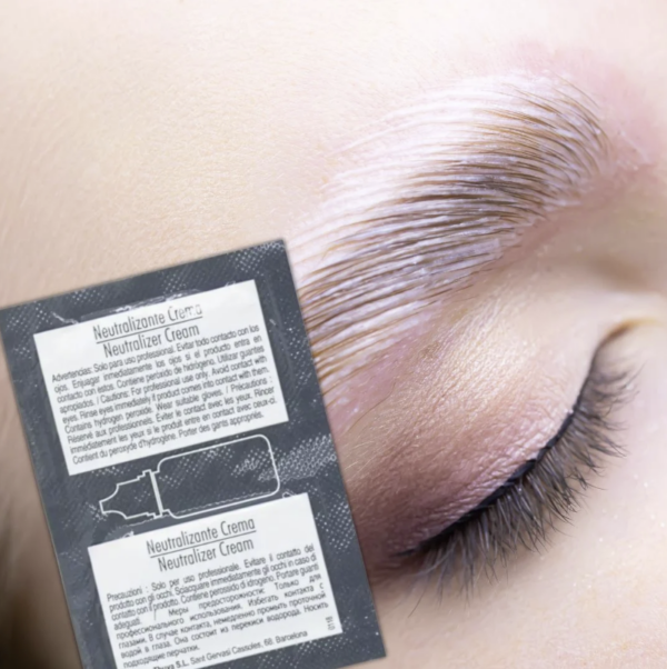 THUYA NEUTRALIZATOR W KREMIE DO LAMINACJI BRWI